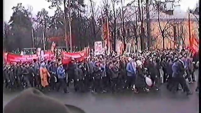 Ноябрьская демонстрация 1985, Дубна смотреть онлайн