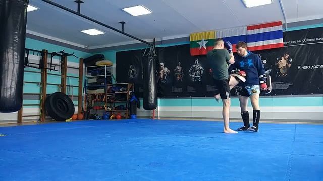 Персональная тренировка с Uralcoach, тайский бокс город Первоуральск. смотреть онлайн