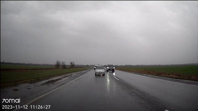 наглый водитель под Ростовом на чужих номерах смотреть онлайн