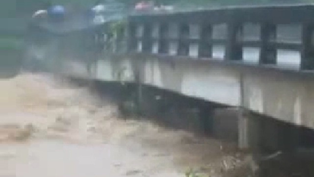 Крушение моста смотреть онлайн