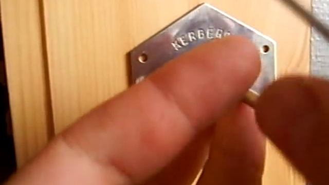 Защита сувальдного замка от манипуляции .AVI смотреть онлайн