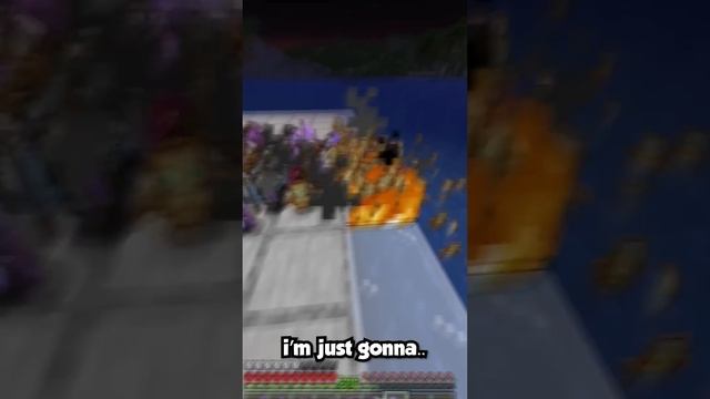 My Raid Farm is TOO OVERPOWERED in Hardcore Minecraft... смотреть онлайн