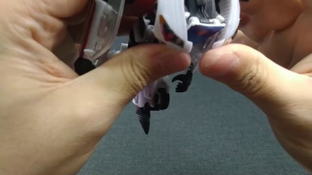 Обзор трансформера Smokescreen - AM-26 - Takara Tomy Prime toys -Deluxe class. Музей Р-ТФ. смотреть онлайн