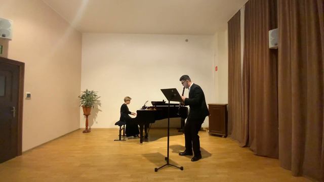 Carl Maria Von Weber:Grand Duo Concertant for Clarinet and Piano, 3rd movement смотреть онлайн