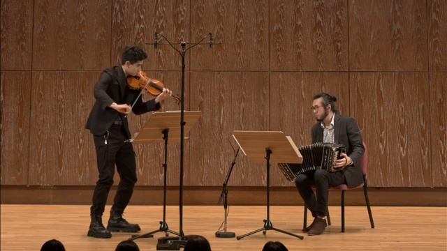 Piazzolla - Oblivion for Violin & Bandoneon by Chi Lee 李齊 смотреть онлайн