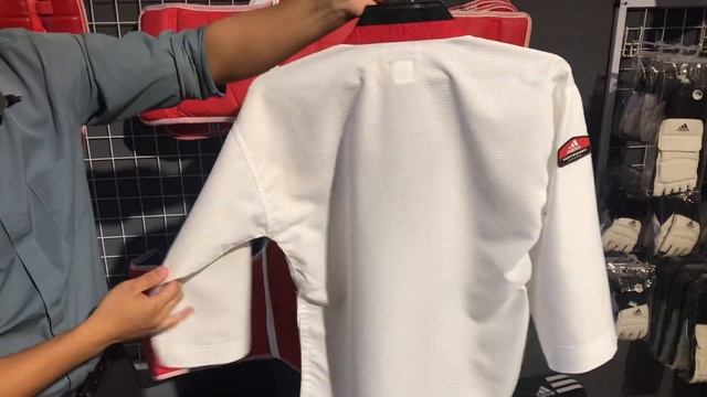 Adidas Taekwondo Uniform смотреть онлайн