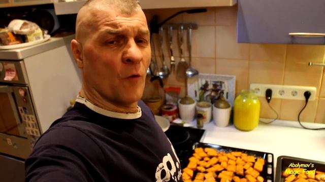 ЖАРКОЕ ИЗ БИТОЧКОВ ТЫКВЫ, ЗАПЕЧЕННЫХ В ДУХОВКЕ НА ОЛИВКОВОМ МАСЛЕ СО СПЕЦИЯМИ. смотреть онлайн
