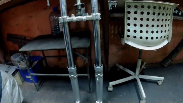 Запчасти на Yamaha TW 223 / Дуги Kawasaki Versys / Много других слов смотреть онлайн