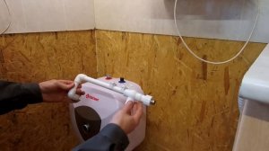Водонагреватель под мод мойку Термекс. Бойлер Thermex H15-U под раковину на даче.