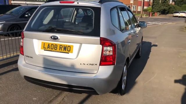 Kia Carens 2.0 CRDi LS 5dr (7 Seats) смотреть онлайн