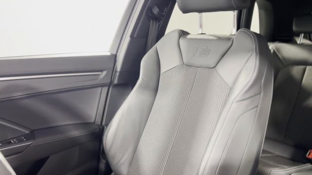 Audi Q3 (O) S line 35 TFSI 150 PS S tronic смотреть онлайн