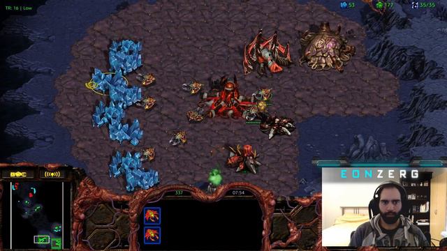 IS ZEALOT THE MOST WEAK UNIT IN STARCRAFT ? смотреть онлайн