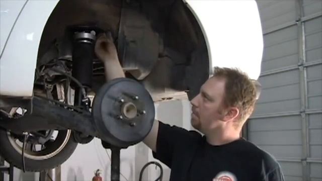 Rear Air Strut Suspension Kit Install - 2008 Toyota Prius смотреть онлайн