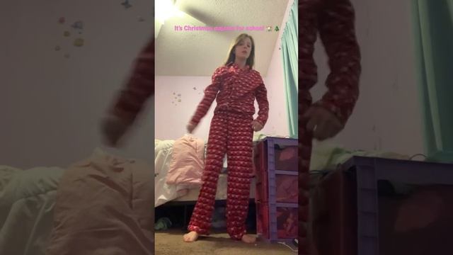 Lol I love Christmas смотреть онлайн