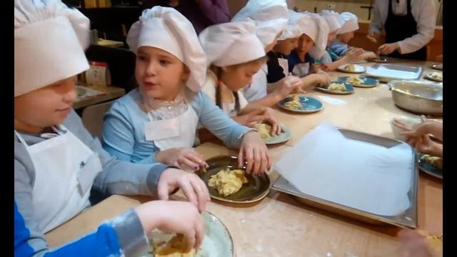 Детское кафе, 16 октября смотреть онлайн