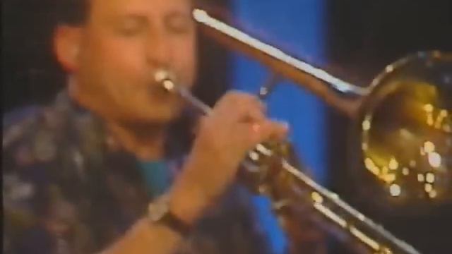 Alain Rieder & Frank Gambale - Samba Di Somewhere смотреть онлайн