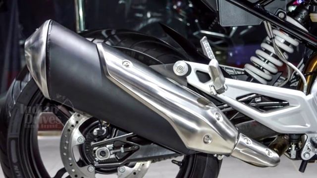 BMW G 310 R Showcased - Auto Expo 2016 смотреть онлайн
