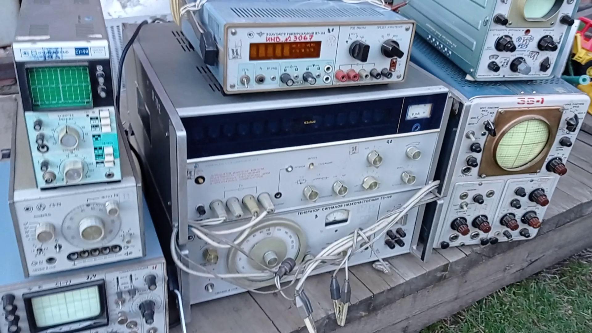 Ещё одна партия приборов для новых разборов. Радиодетали, палладий, золото, платина, серебро. смотреть онлайн