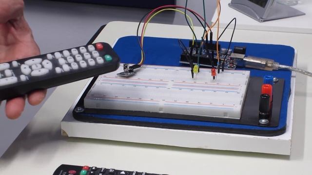 Using IR Remote Controls with the Arduino смотреть онлайн
