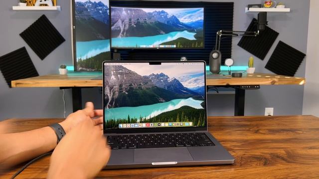 14” M1 Max MacBook Pro First Impressions + Benchmarks (24 Core GPU) | GAMEOVER! ? смотреть онлайн