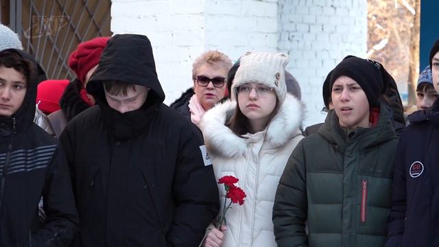 Мероприятие посвященное дню защитника отечества в 15 школе смотреть онлайн