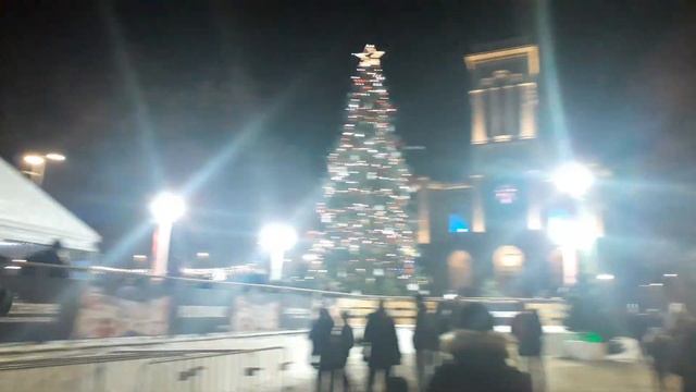 НОВОГОДНЯЯ ФРАНЦИЯ НОЧЬЮ смотреть онлайн