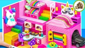 Миниатюрного домика с размером 21х35 см с двумя спальнями и гаражом для автомобиля из картона /301