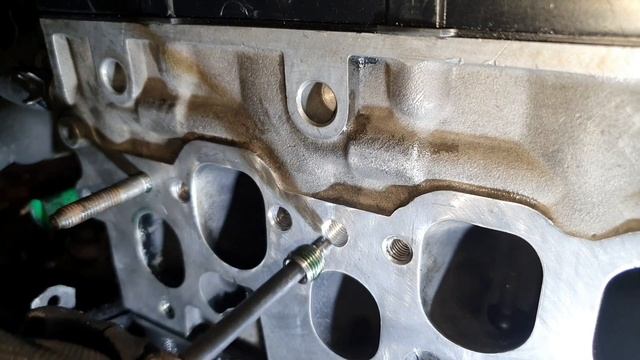 Cylinder head damaged thread repair helicoil kit смотреть онлайн