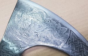 Переделка топора.Рисунок на топоре,травление,воронение.(Подробно)Топор викингов из рессоры..mp4