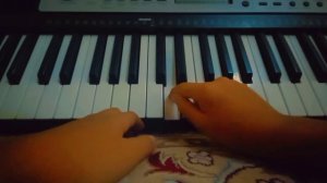 как научиться играть ягода малинка на пианино?