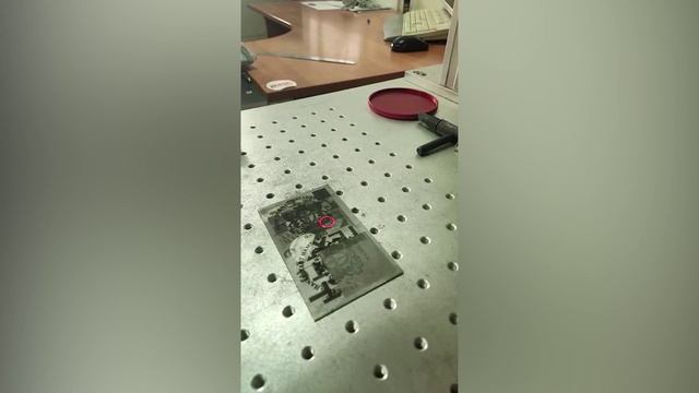Лазерный гравер JPT 30LP laser перестал гравировать, пропала мощность. Почему не гравирует? смотреть онлайн