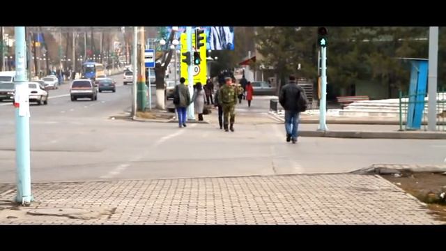 Идет солдат по городу...исполнитель Жулдыс смотреть онлайн
