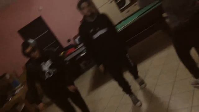 GVNGDROGV - UAWEI DROGA ft. Arduino, Giovanni Mxrandi & K4nn3 (Antonio Anche) [prod. Luca Malato] смотреть онлайн