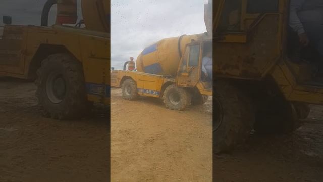 Betonu kendi yapan mikser смотреть онлайн