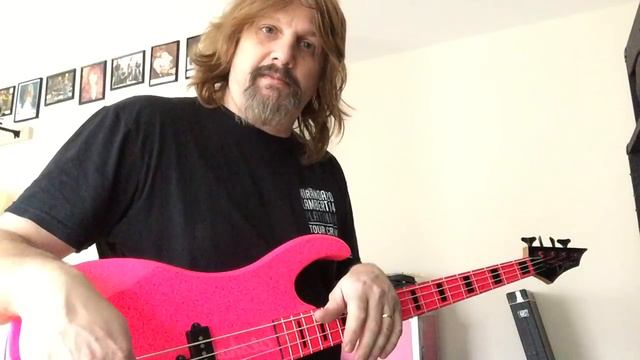 dean custom zone bass guitar neon pink review смотреть онлайн