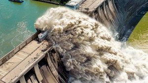 Вода Вышла Из-под Контроля! Невероятные Случаи, Снятые на Камеру