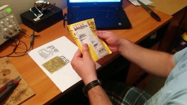 Как заказать изготовление печатных плат в Китае. Часть 2 распаковка посылки. смотреть онлайн