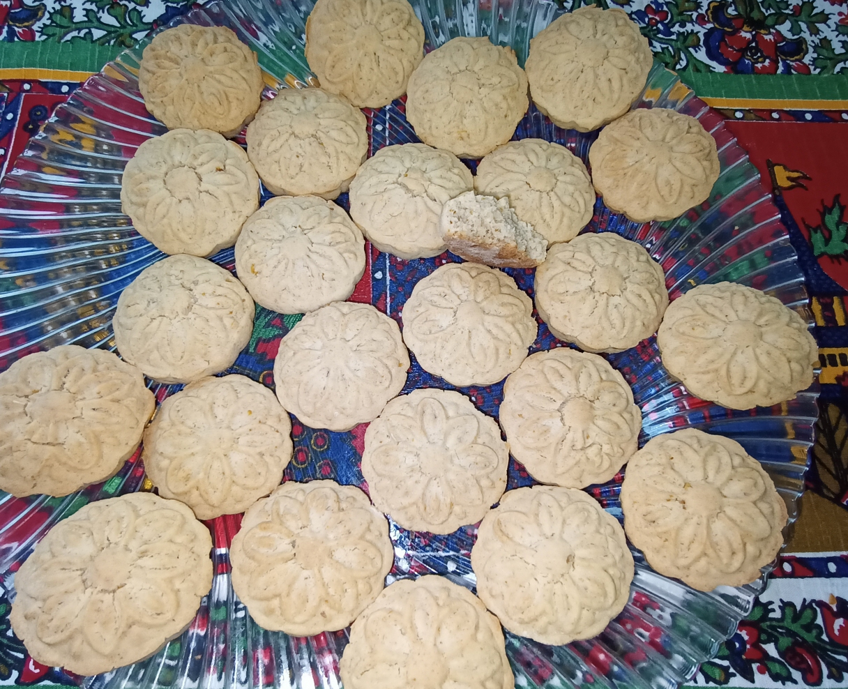 Печенье с орехами, медом и цедрой смотреть онлайн