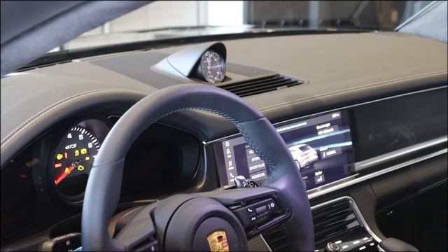 2021 Porsche Panamera Sport Turismo GTS смотреть онлайн