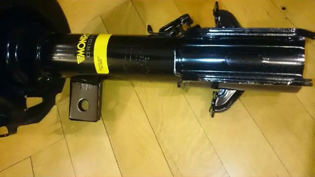 Стойки и пыльники Монро в Ниссан Ноут 2008