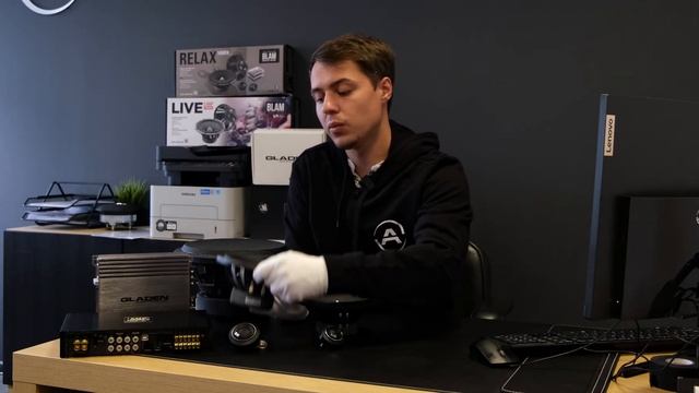 ОБЗОР АВТОМОБИЛЬНОЙ АУДИОСИСТЕМЫ С УСТАНОВКОЙ ЗА 250 000 РУБЛЕЙ В СТУДИИ AUTOCOMFORT смотреть онлайн