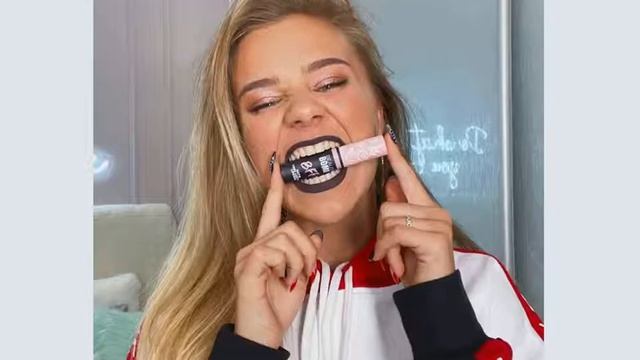 КАТЯ АДУШКИНА БЬЮТИ БОМБ смотреть онлайн