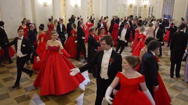 Кадриль Летучая мышь (Fledermaus quadrille) смотреть онлайн