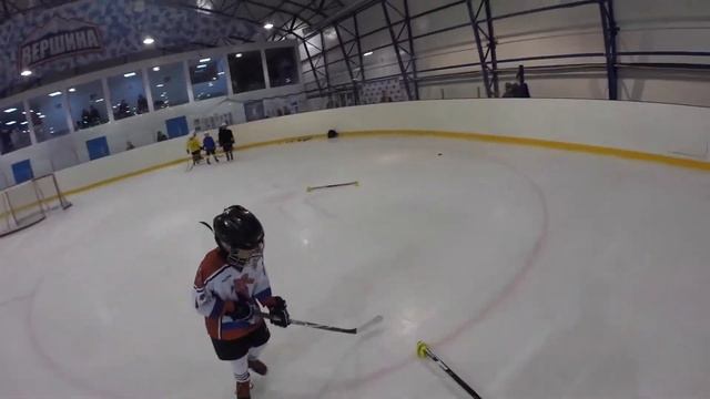 Отработка скресного шага Хоккеисты 5 6 лет смотреть онлайн