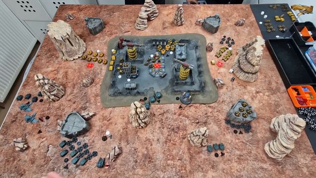 Legions Imperialis Battle Report - Imperial Fists vs Sons of Horus 1500 points смотреть онлайн
