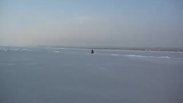 По морю на мопеде смотреть онлайн