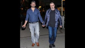 George Michael dies at age 53    fallece george michael