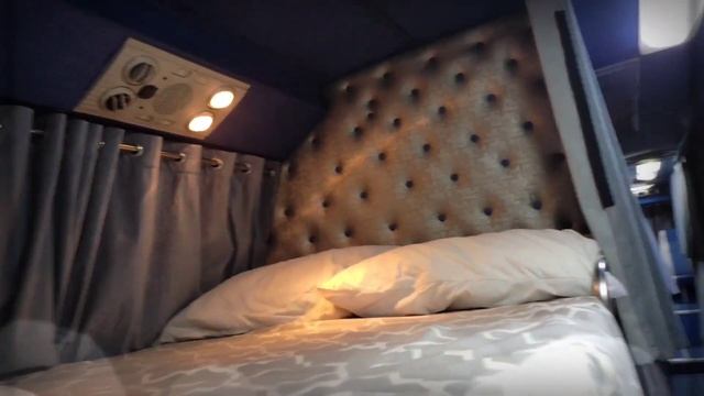 Daewoo Express Sleeper Bus Review | Lahore to Karachi | Best For Couples ? смотреть онлайн