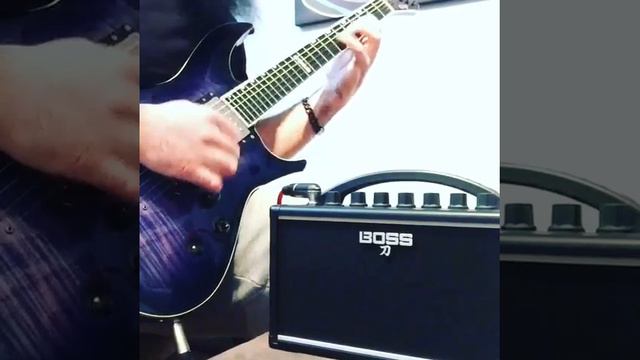 Boss Katana Mini Test Drive смотреть онлайн