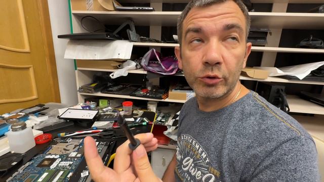 Не знаем, что делать с этими коробками! 🤬 смотреть онлайн